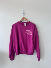 Load image into Gallery viewer, Pac Sun Sweatshirt Size Medium
