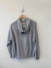 Load image into Gallery viewer, Diamond Sweatshirt Size Large
