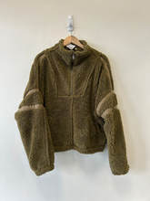 Load image into Gallery viewer, Free People Heavy Outerwear Size Small
