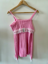 Load image into Gallery viewer, Sweater Size Small
