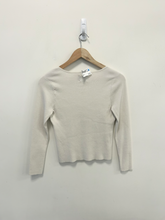 Load image into Gallery viewer, Asos Long Sleeve Top Size Medium
