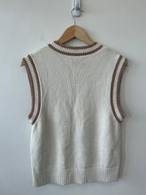 Load image into Gallery viewer, Tna Sweater Size Small
