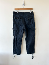 Load image into Gallery viewer, Carhartt Pants Size 32
