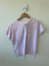 Load image into Gallery viewer, Uniqlo T-Shirt Size Medium
