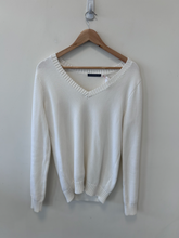 Load image into Gallery viewer, Brandy Melville Sweater Size Small
