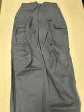 Load image into Gallery viewer, Skims Pants Size Medium
