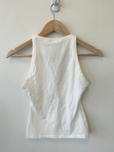 Load image into Gallery viewer, Skims Athletic Top Size Small
