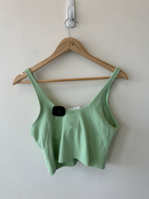 Load image into Gallery viewer, Lulu Lemon Athletic Top Size Large
