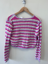 Load image into Gallery viewer, Lush Sweater Size Large

