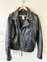 Load image into Gallery viewer, Harley Davidson Leather Jacket Size Large
