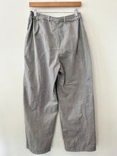 Load image into Gallery viewer, Skims Pants Size Medium

