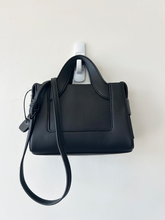 Load image into Gallery viewer, Steve Madden Purse
