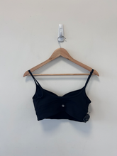 Load image into Gallery viewer, Lululemon Sports Bra Size Small
