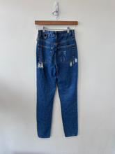 Load image into Gallery viewer, Bdg Denim Size 0 (24)
