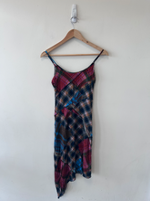 Load image into Gallery viewer, Urban Outfitters ( U ) Maxi Dress Size Extra Small

