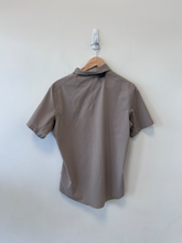 Load image into Gallery viewer, Lululemon Athletic Top Size Medium
