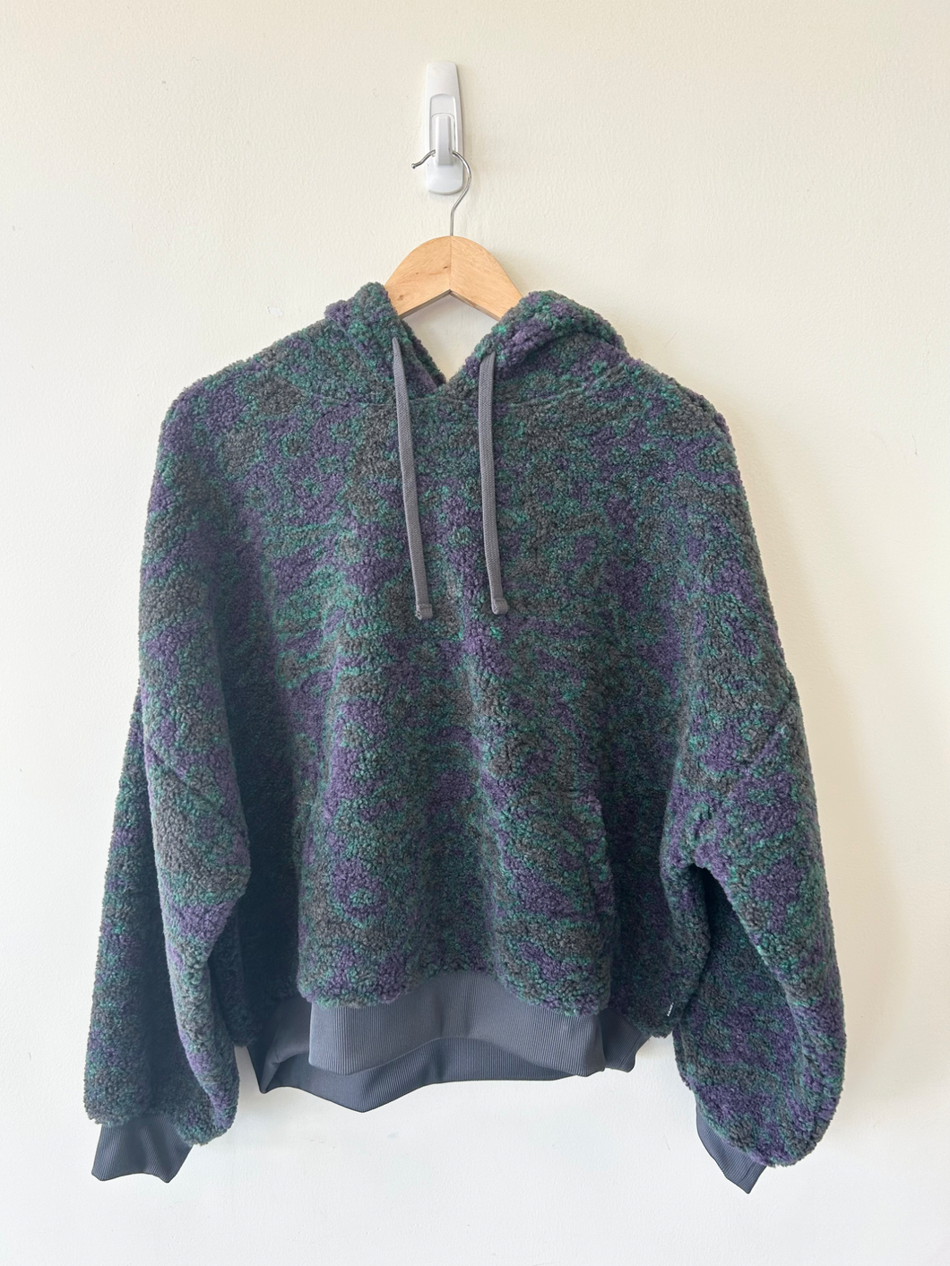 Vans Sweatshirt Size Medium