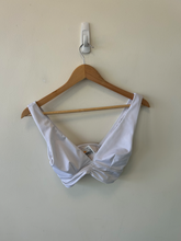 Load image into Gallery viewer, Asos Tank Top Size Small
