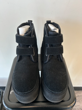 Load image into Gallery viewer, Uggs Boots Womens 10
