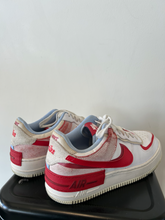 Load image into Gallery viewer, Nike Casual Shoes Womens 10
