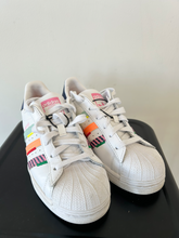 Load image into Gallery viewer, Adidas Womens Athletic Shoes Womens 8
