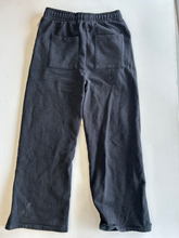 Load image into Gallery viewer, Athletic Pants Size Medium
