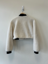 Load image into Gallery viewer, Adika Outerwear Size Small

