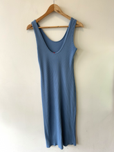 Load image into Gallery viewer, American Eagle Maxi Dress Size Medium
