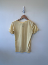 Load image into Gallery viewer, Nike Athletic Top Size Small
