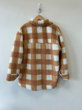 Load image into Gallery viewer, Falls Creek Outerwear Size Medium
