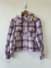 Load image into Gallery viewer, Outerwear Size Medium
