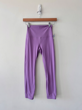 Load image into Gallery viewer, Lululemon Athletic Pants Size Small
