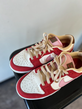 Load image into Gallery viewer, Nike Mens Athletic Shoes Mens 10

