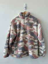 Load image into Gallery viewer, Pink Lily Outerwear Size Large
