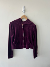 Load image into Gallery viewer, Juicy Couture Sweatshirt Size Large
