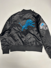 Load image into Gallery viewer, Outerwear Size Extra Small
