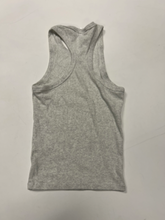 Load image into Gallery viewer, Aritzia Tank Top Size Small

