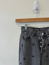 Load image into Gallery viewer, Pac Sun Pants Size 00

