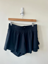 Load image into Gallery viewer, Joy Lab Athletic Shorts Size Medium

