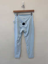 Load image into Gallery viewer, Lululemon Athletic Pants Size Medium
