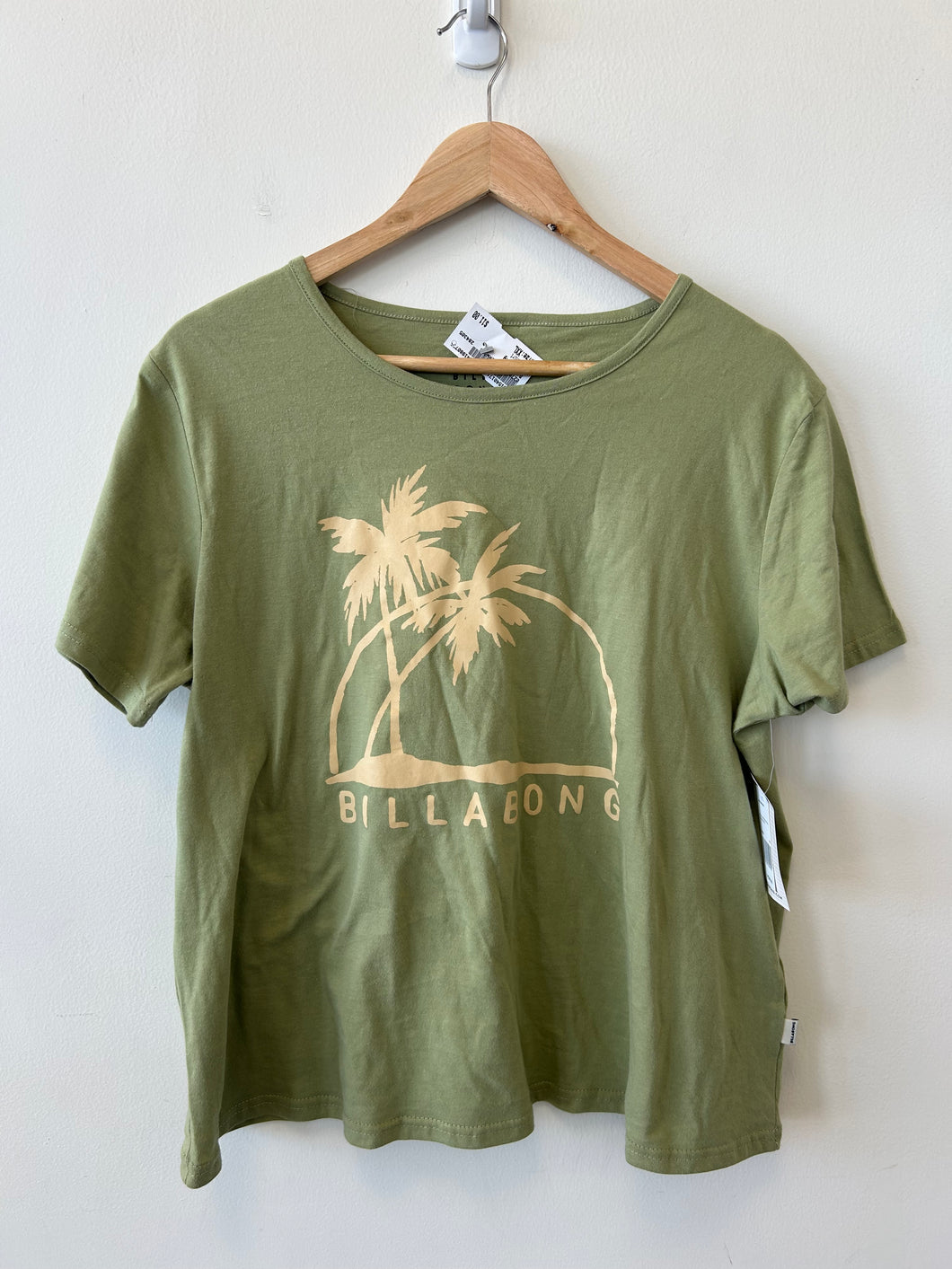 Billabong T-Shirt Size XXL