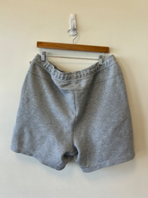 Load image into Gallery viewer, Nike Athletic Shorts Size XXL
