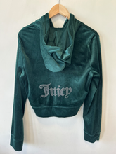 Load image into Gallery viewer, Juicy Couture Sweatshirt Size Large
