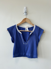 Load image into Gallery viewer, Out From Under Short Sleeve Top Size Medium
