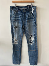 Load image into Gallery viewer, American Eagle Denim Size 34
