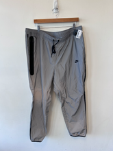 Load image into Gallery viewer, Nike Athletic Pants Size XXL
