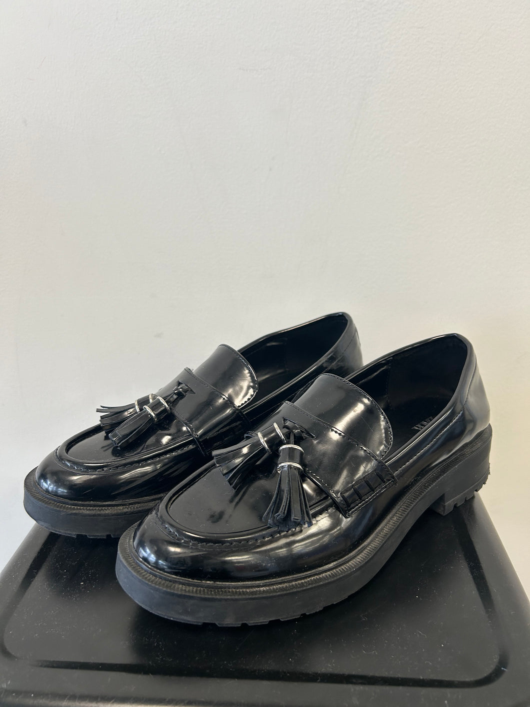 Zara Casual Shoes Womens 7