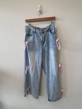 Load image into Gallery viewer, Denim Size 9/10 (30)
