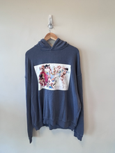 Load image into Gallery viewer, Boys Lie Sweatshirt Size Medium
