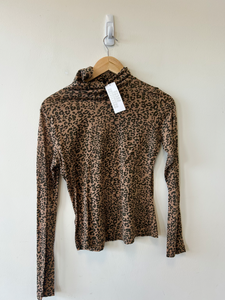 Bdg Long Sleeve Top Size Medium